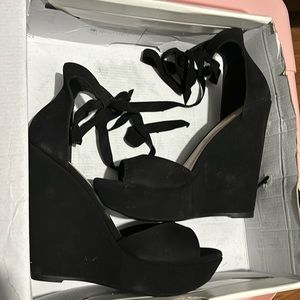 Aldo size 8 like new!